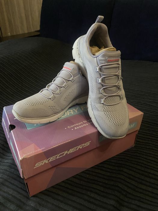 Кросівки Skechers лавандові 39 р
