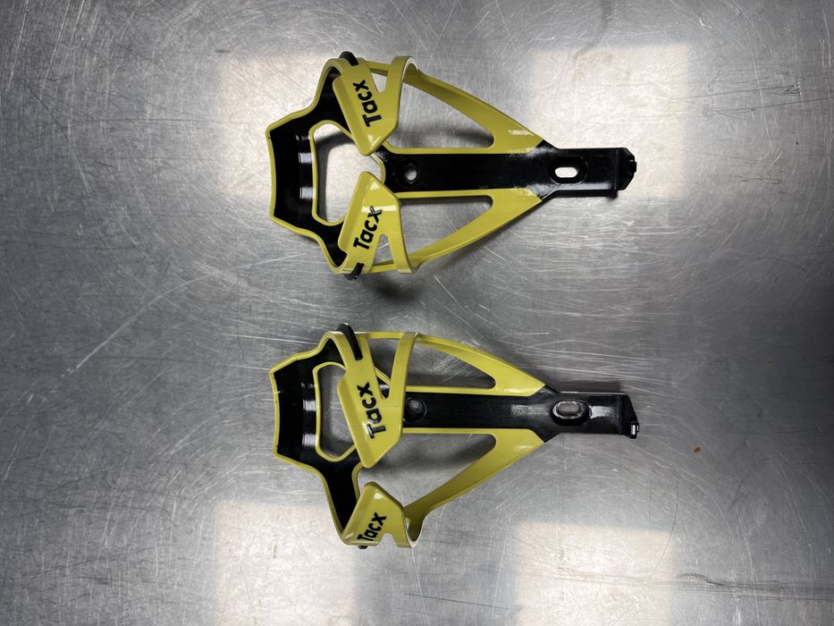 Kosztki na bidony Tacx Deva żółty 2 szt nowe