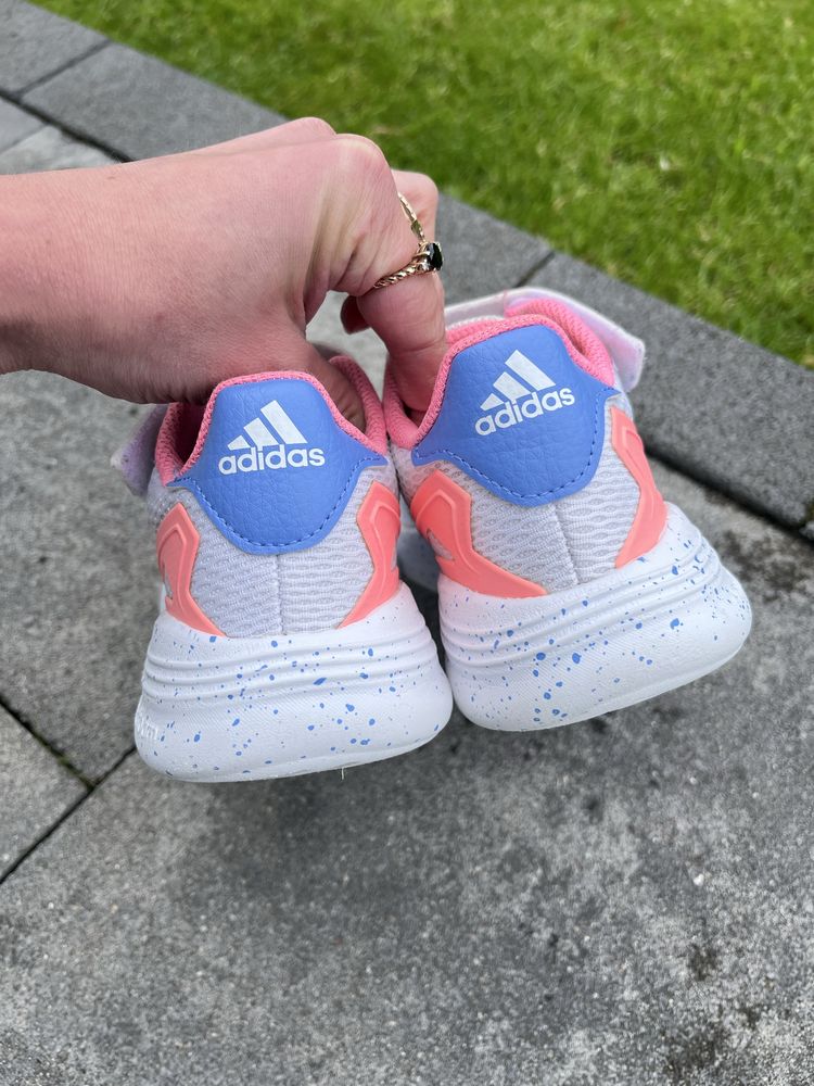 Adidas r. 34 Nebzed Cloudfoarm biale buty adidasy na rzep dla dziewczy