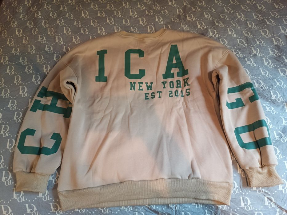 Новий теплий світшот на флісі з принтом