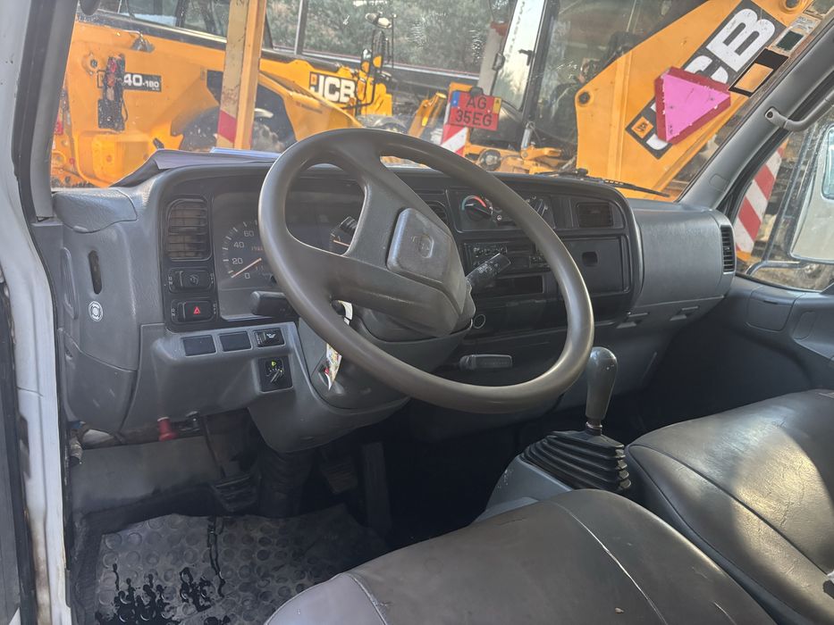 Mitsubishi Canter DI-D turbo  Tri basculante