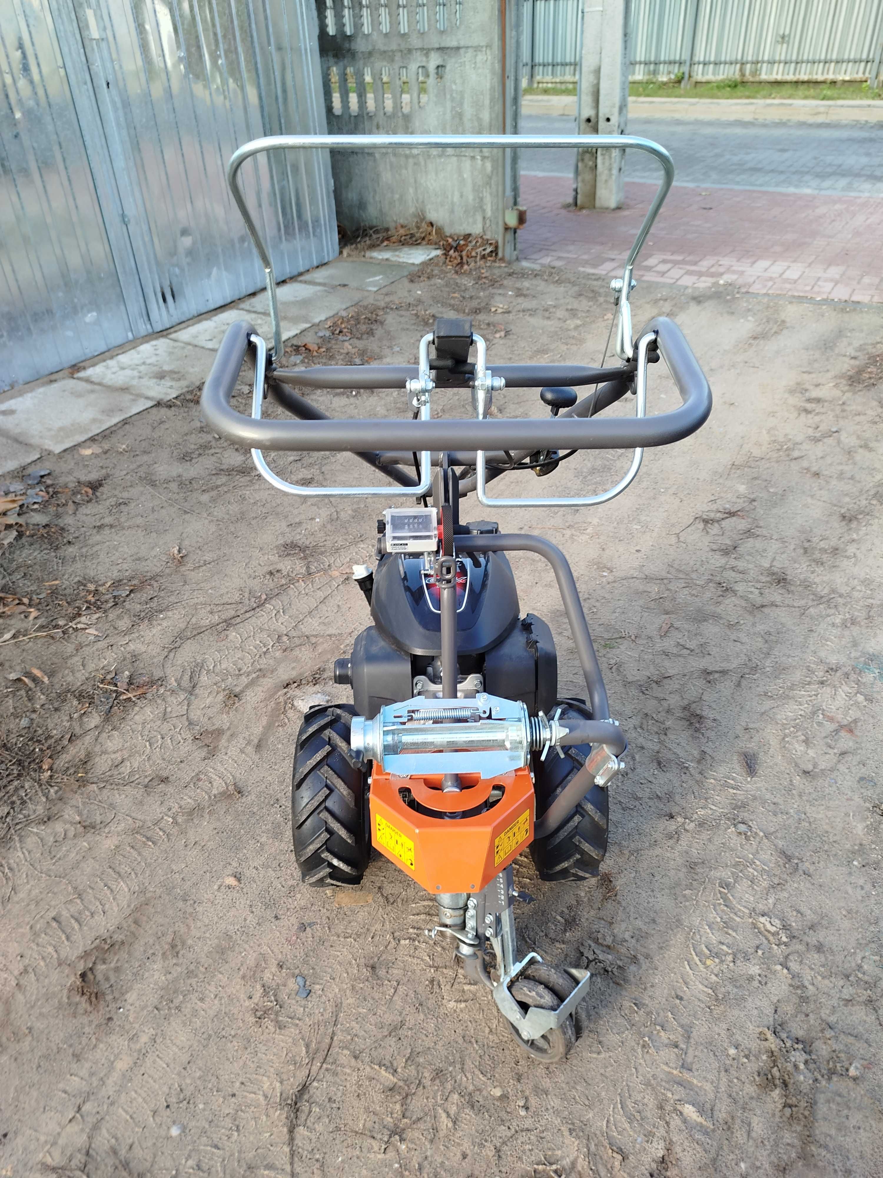 Układarka przewodu Husqvarna CL400 - do robotów koszących