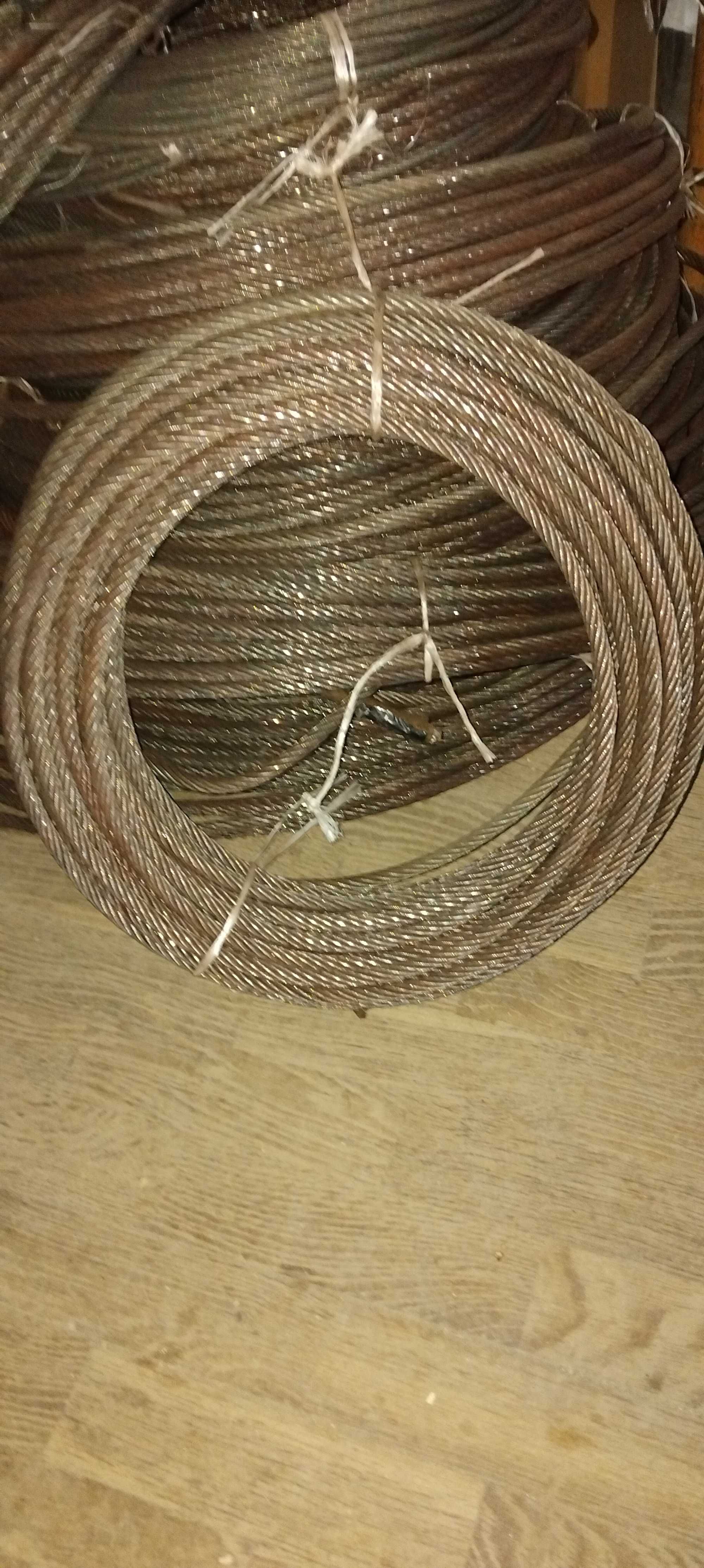Lina stalowa 10 mm.