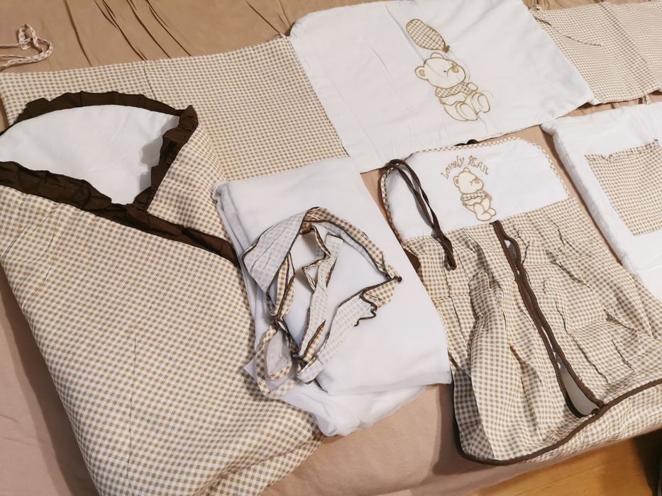 Komplet do łóżeczka