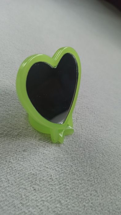 Lusterko Kosmetyczne Turystyczne Kieszonkowe Do makijażu Serce