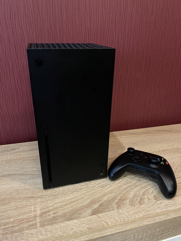 Ігрова консоль Xbox series x на 1 тб