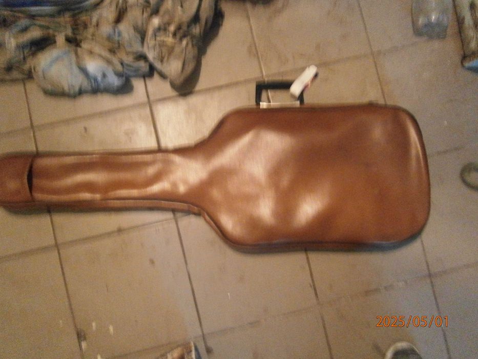 электрическая  гитара