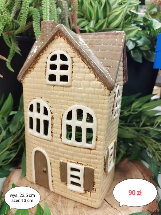 Domek na tealighty wysokość 23,5 cm