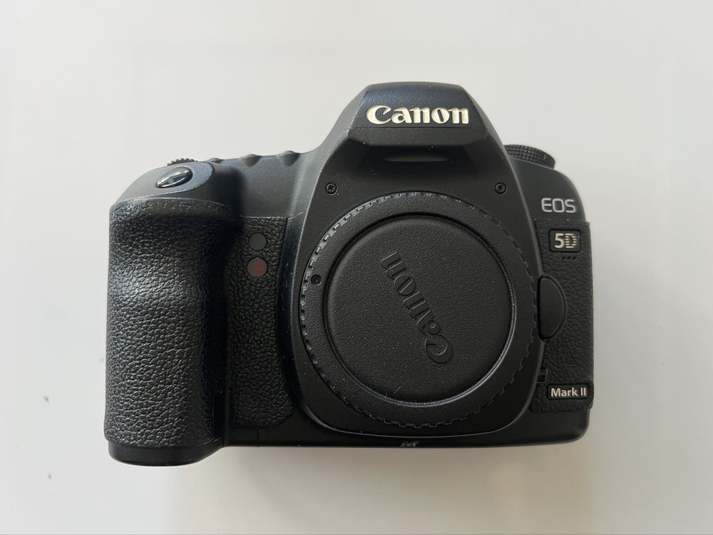 Canon EOS 5D mk II plus obiektyw Canon EF 24-105/4 L IS