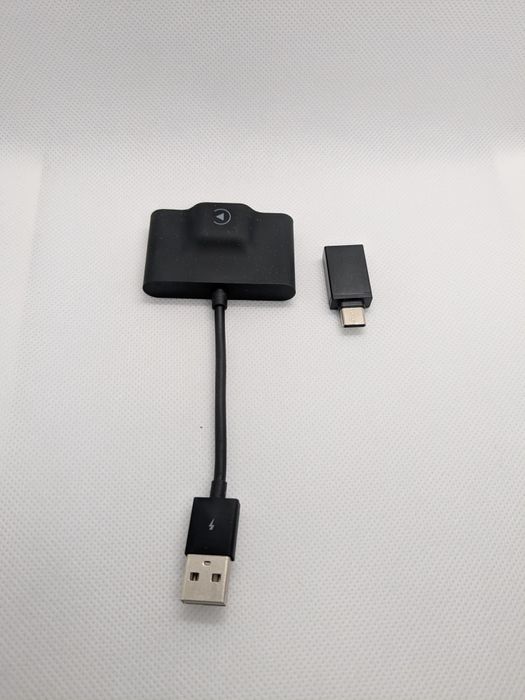 Bezprzewodowy adapter carplay