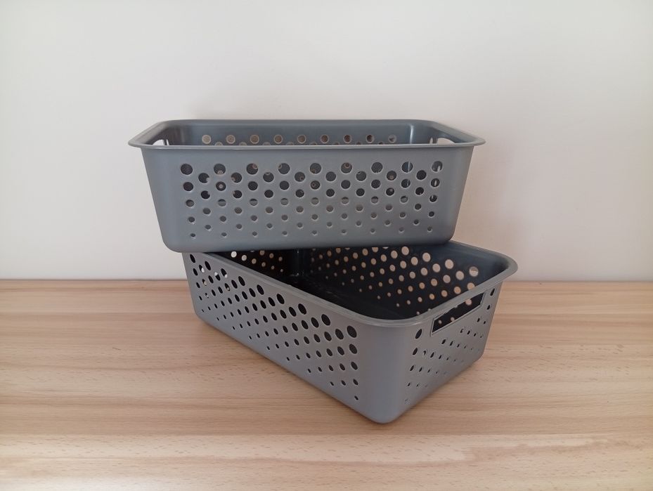 Szare koszyczki do przechowywania – organizery, zestaw