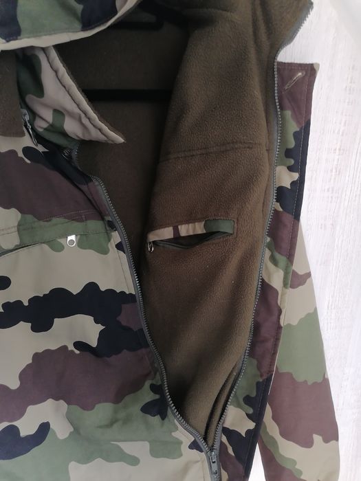 Kurtka moro na polarze.