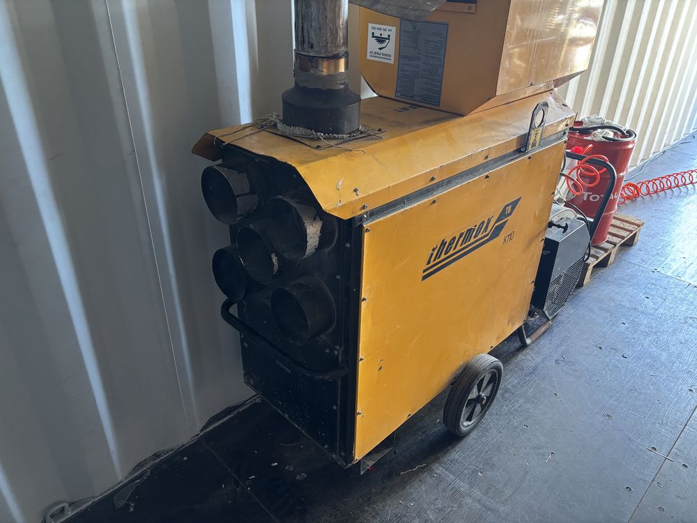 Nagrzewnica Thermox Tb 110 KW z palnikiem Bairan Poland stw133-1