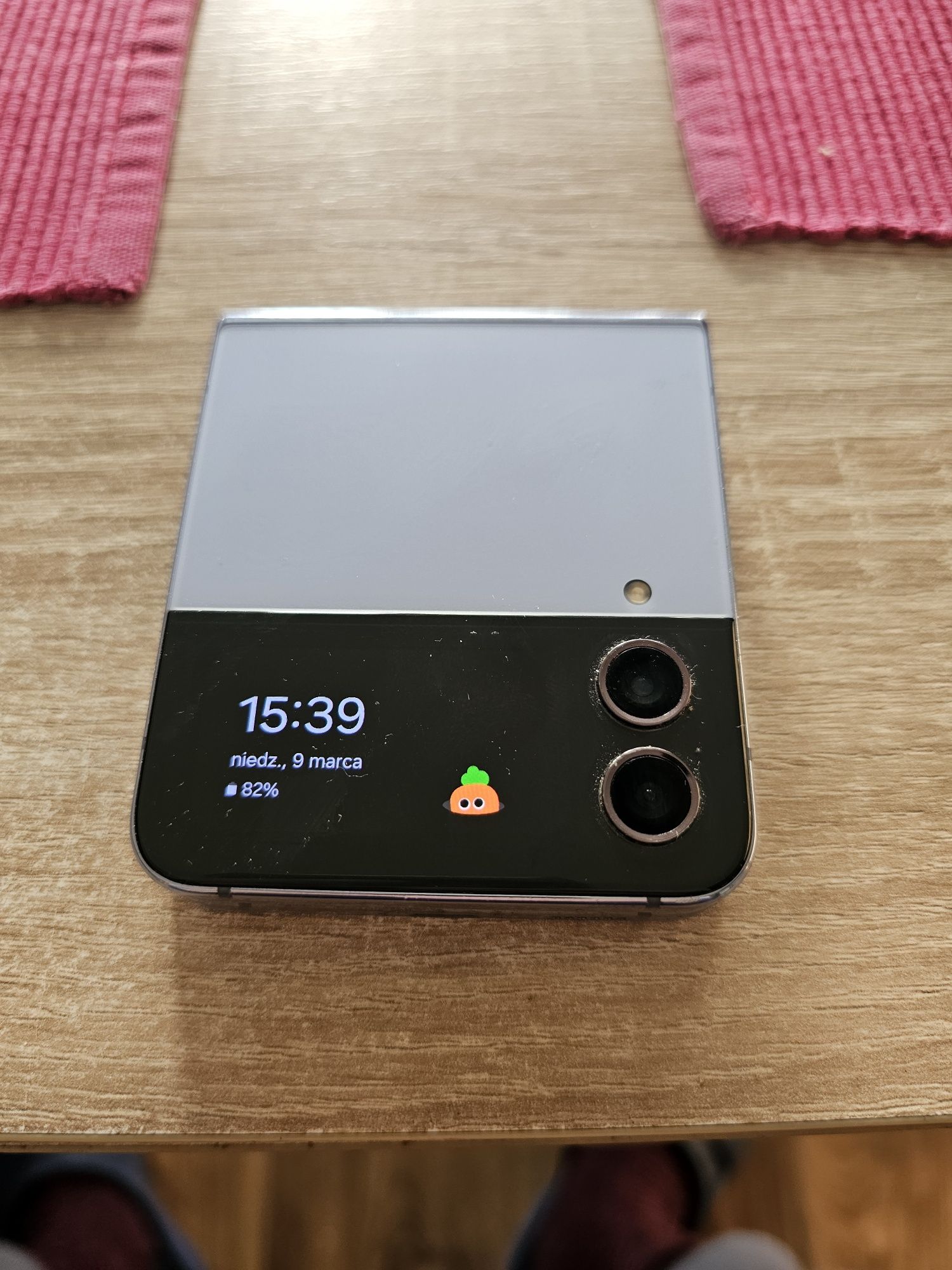 Samsung galaxy z flip 4