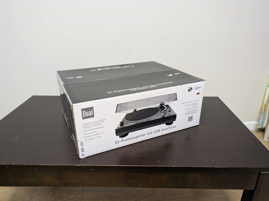 Gramofon Dual DT 250 USB  Nowy