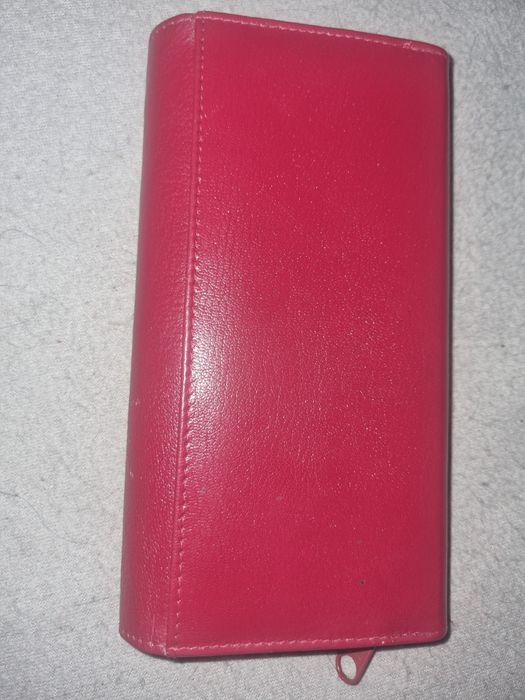 Nowy portfel skórzany