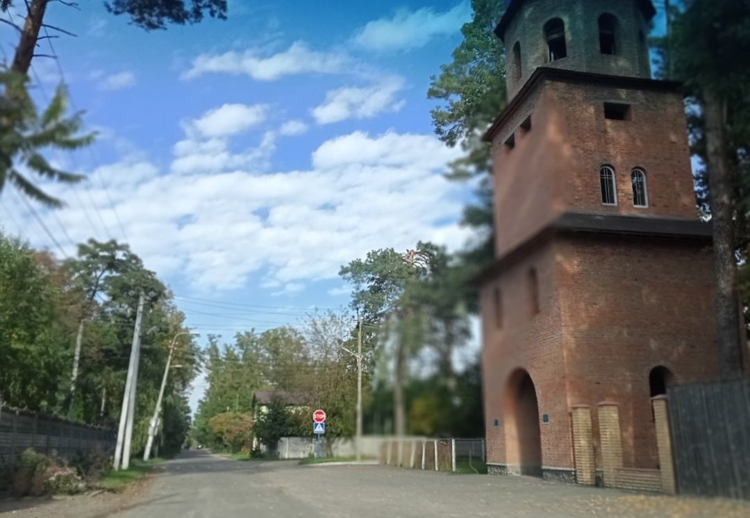 Земельна ділянка 10 соток Ворзель на Межі з Рубежівкою.