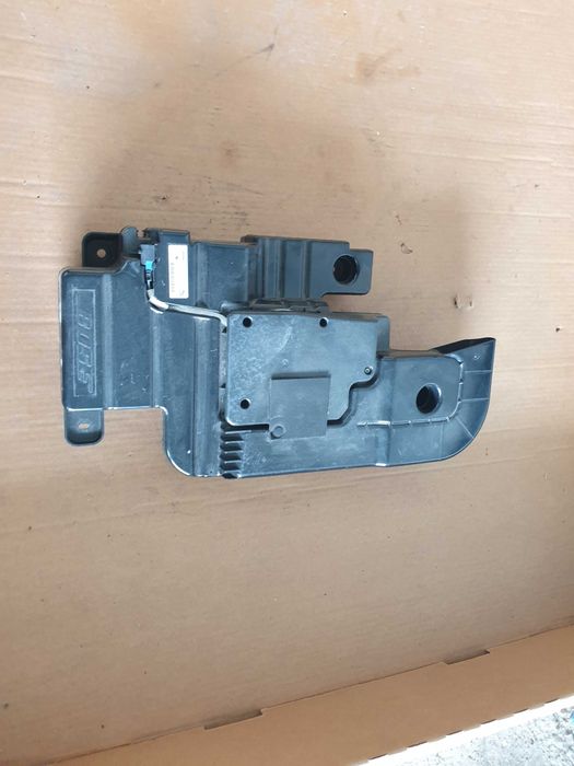 renault scenic 3 III  subwoofer  BOSE