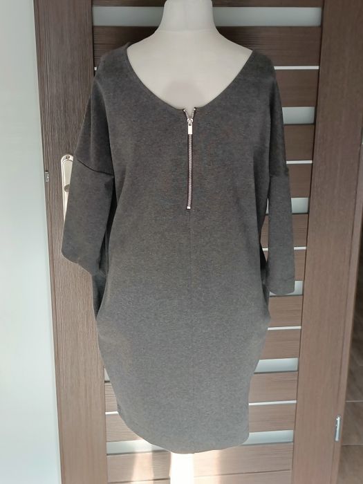 Szara sukienka Reserved rozmiar 40 oversize