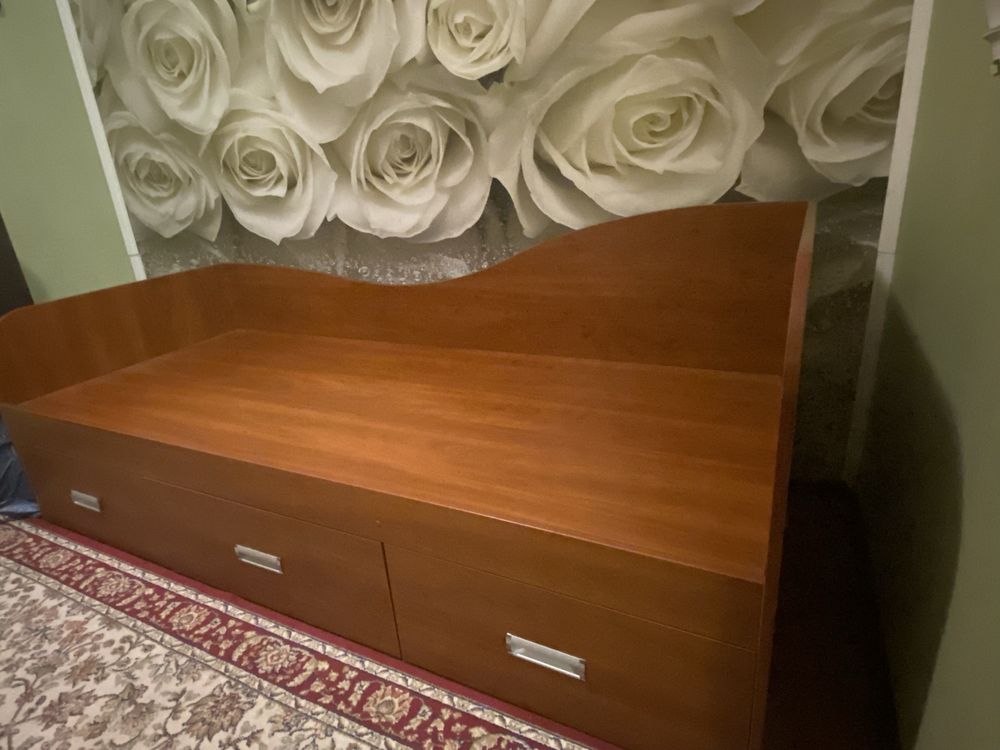 Ліжко односпальне 2.0*0.9