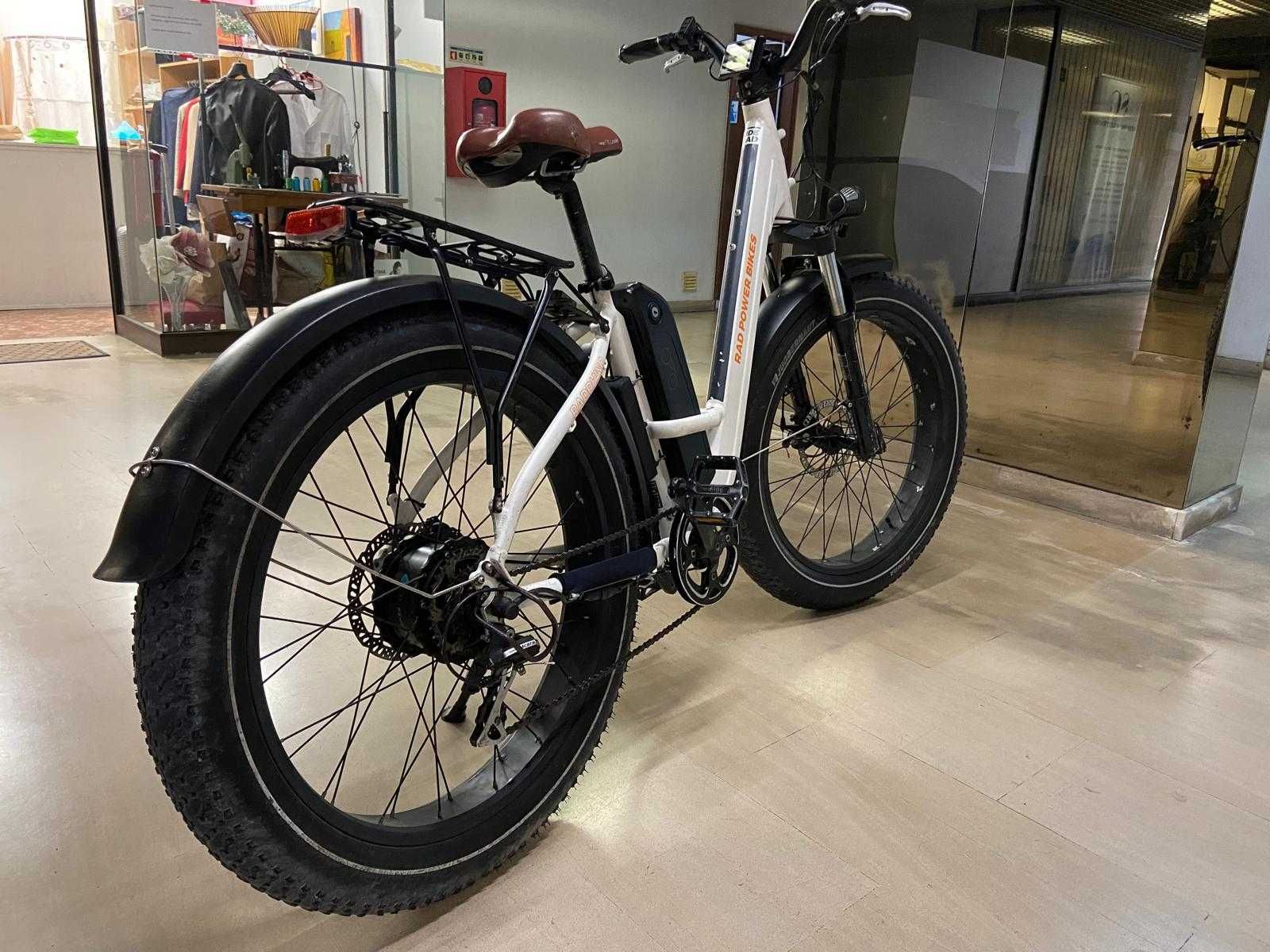 Bicicleta Elétrica totalmente revista. 60 KMS autonomia .