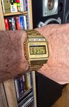 SEIKO Zegarek elektroniczny na rękę złoty model A904
