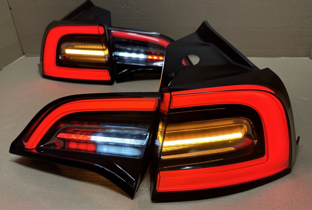 Tesla Y Model 3 фонарь стоп ліхтар задній  Оригінал оптикика наявність