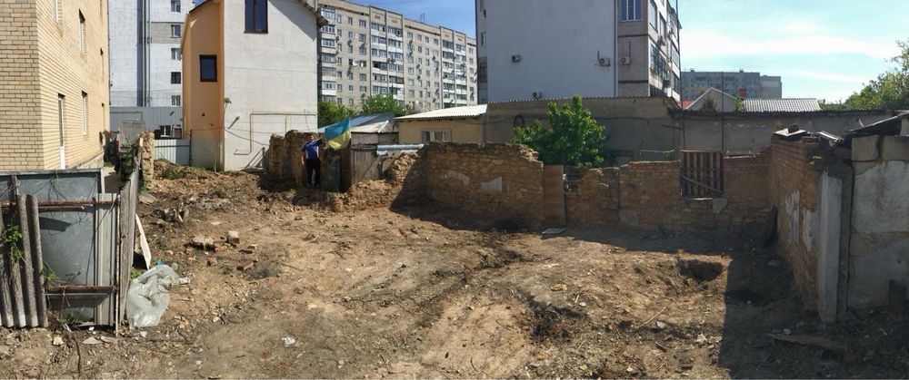 Земельный участок