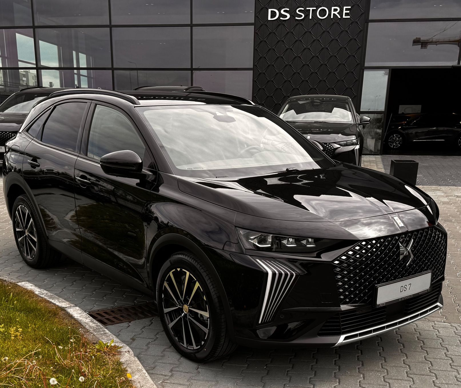 DS Automobiles DS 7 Crossback DS Automobiles DS7 1.5 BHDi 130 Edition France