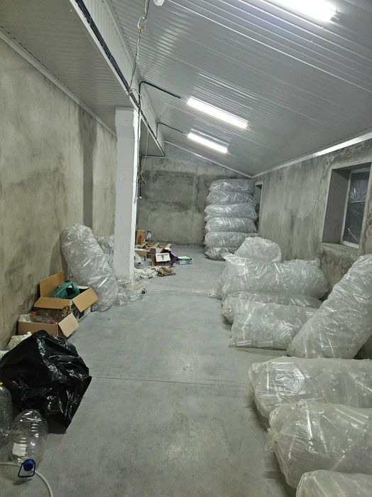 Продам Комерційну нерухомість з цехом