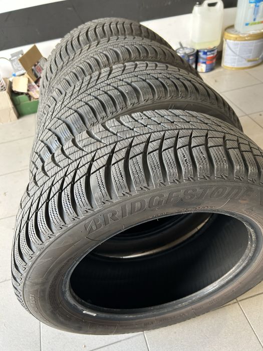 Opony Zimowe Bridgestone Blizzak 205 55 R16