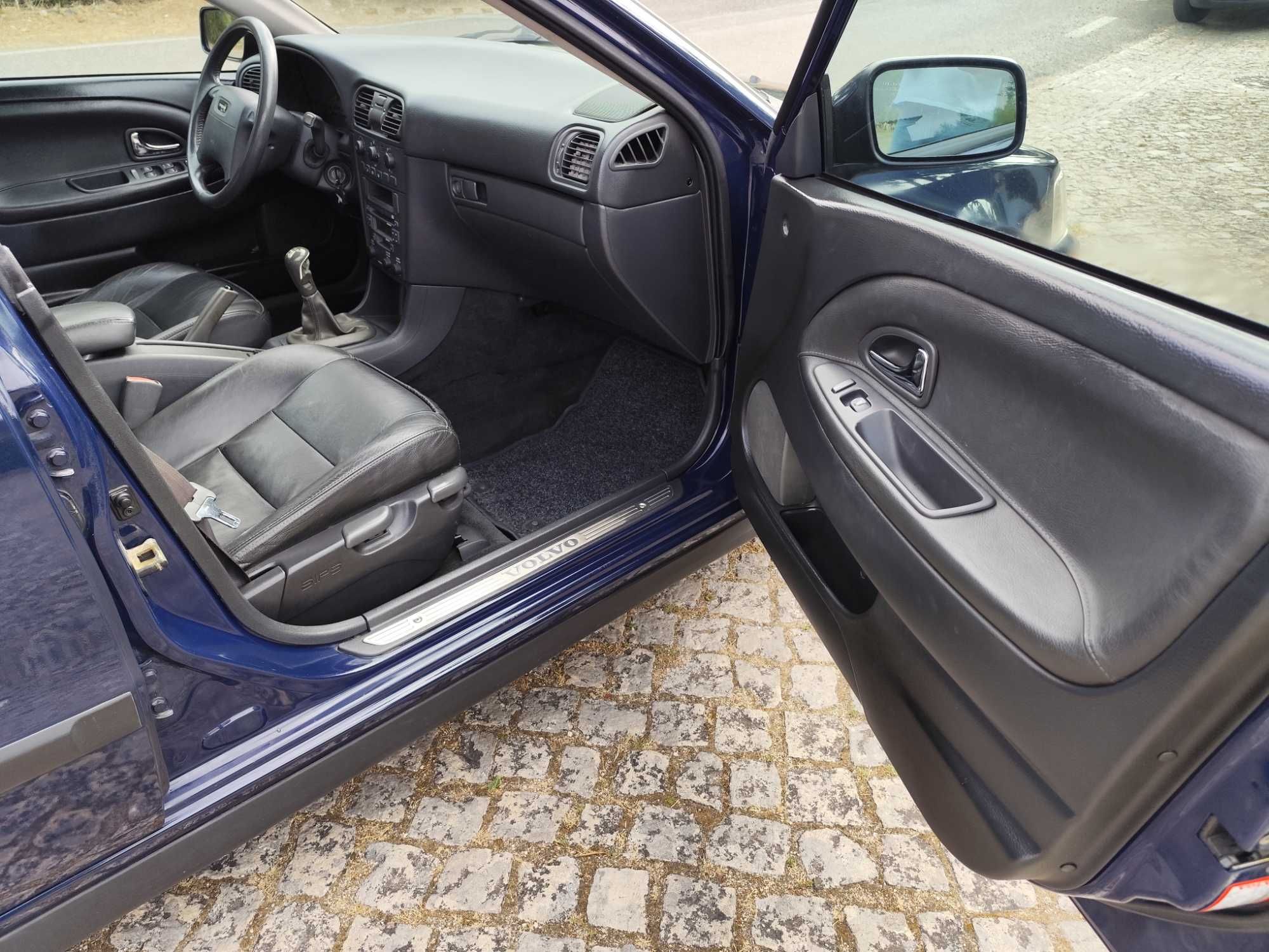 Volvo V40 1.9TD CR