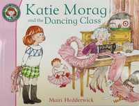 Katie Morag and the Dancig Class	Mairi Hedderwick książka po angielsku