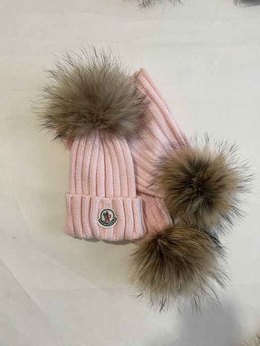 Шапка и шарф зимний детский Монклер Moncler помпоны натуральные