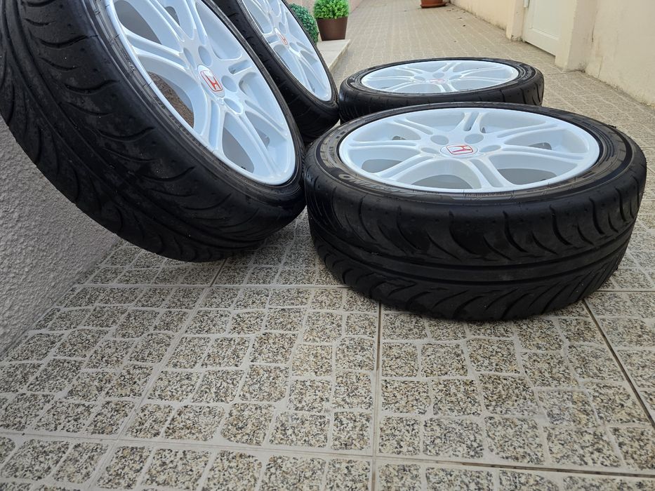 Jantes Honda Civic EP3 com Semi-slicks