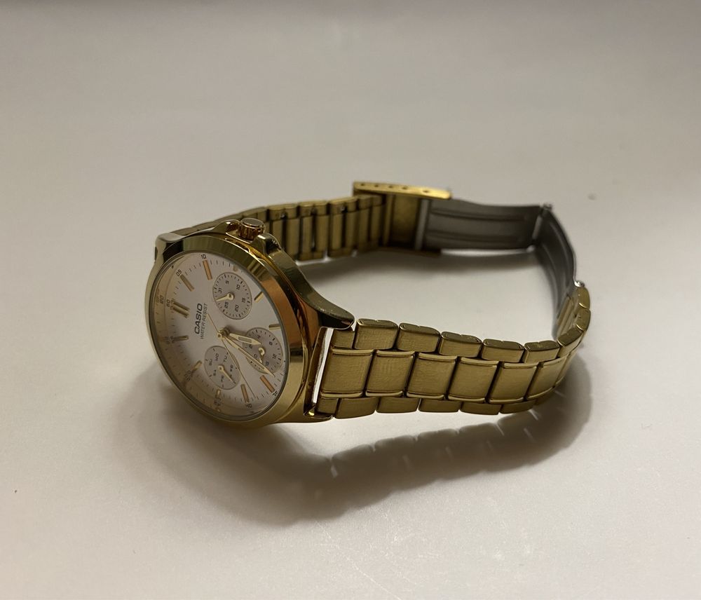 Часы Casio Golden LTP-V300G-7AUDF