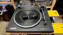Thorens TD158 (Dual seria 400)