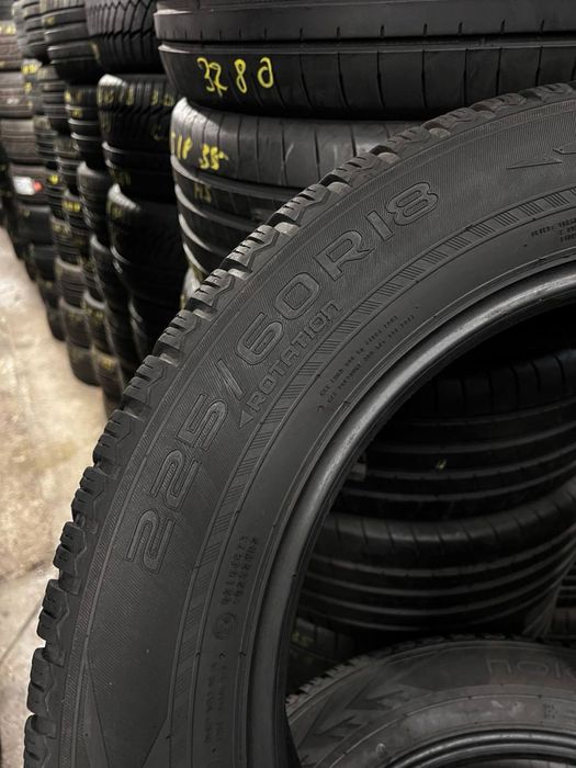 Шини Зимові 225х60хR18 NOKIAN WR SUV4 / 4шт / 7+мм Протектор