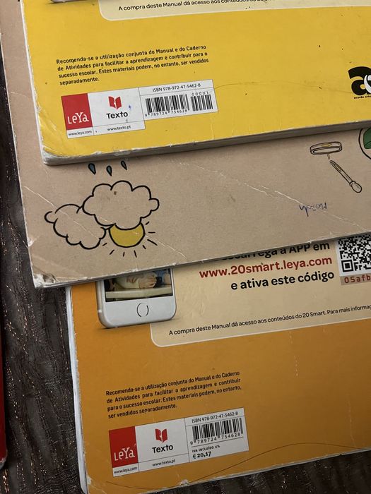 Vendo manuais e cadernos de atividade 6 ano