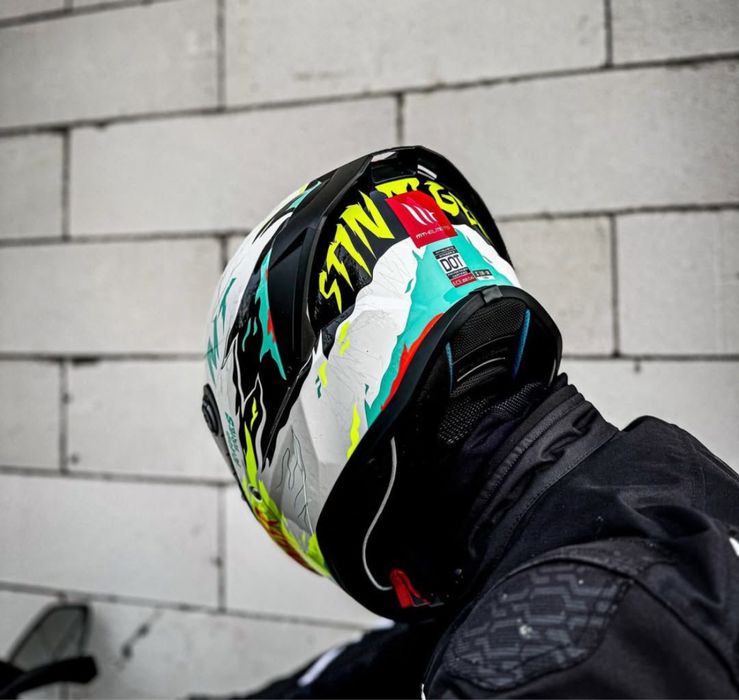 Мото шолом MT stinger 2, шлем мт стінгер 2 інтеграл, іспанський жовтий