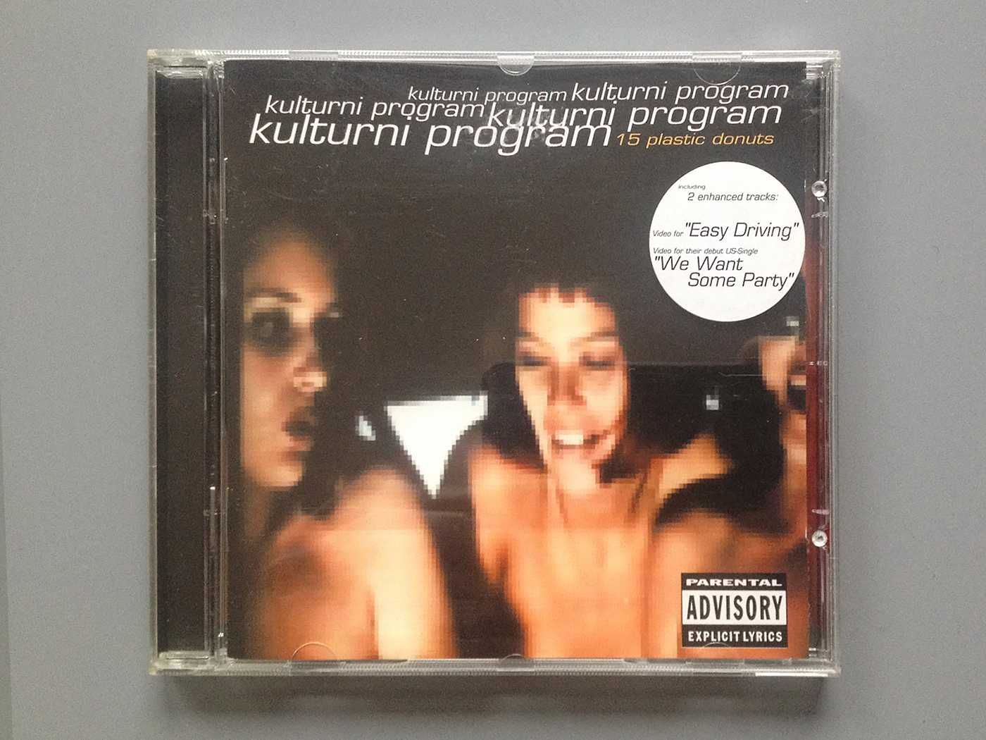 Kulturni Program - 15 Plastic Donuts - CD