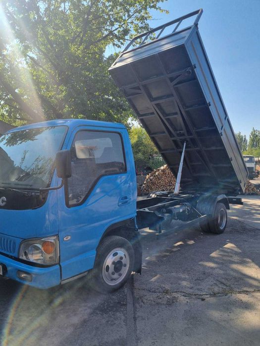 Jac 1045 , Джак 1045  Самосвал