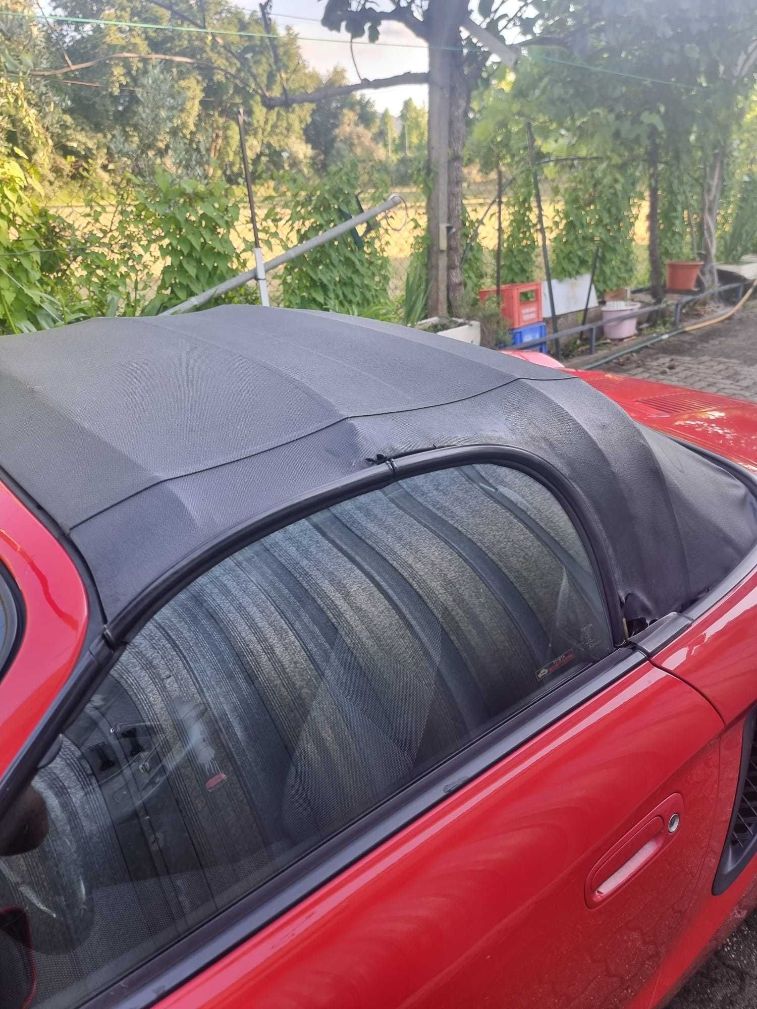 Toyota MR2 ZZW30 mk3 (2000)