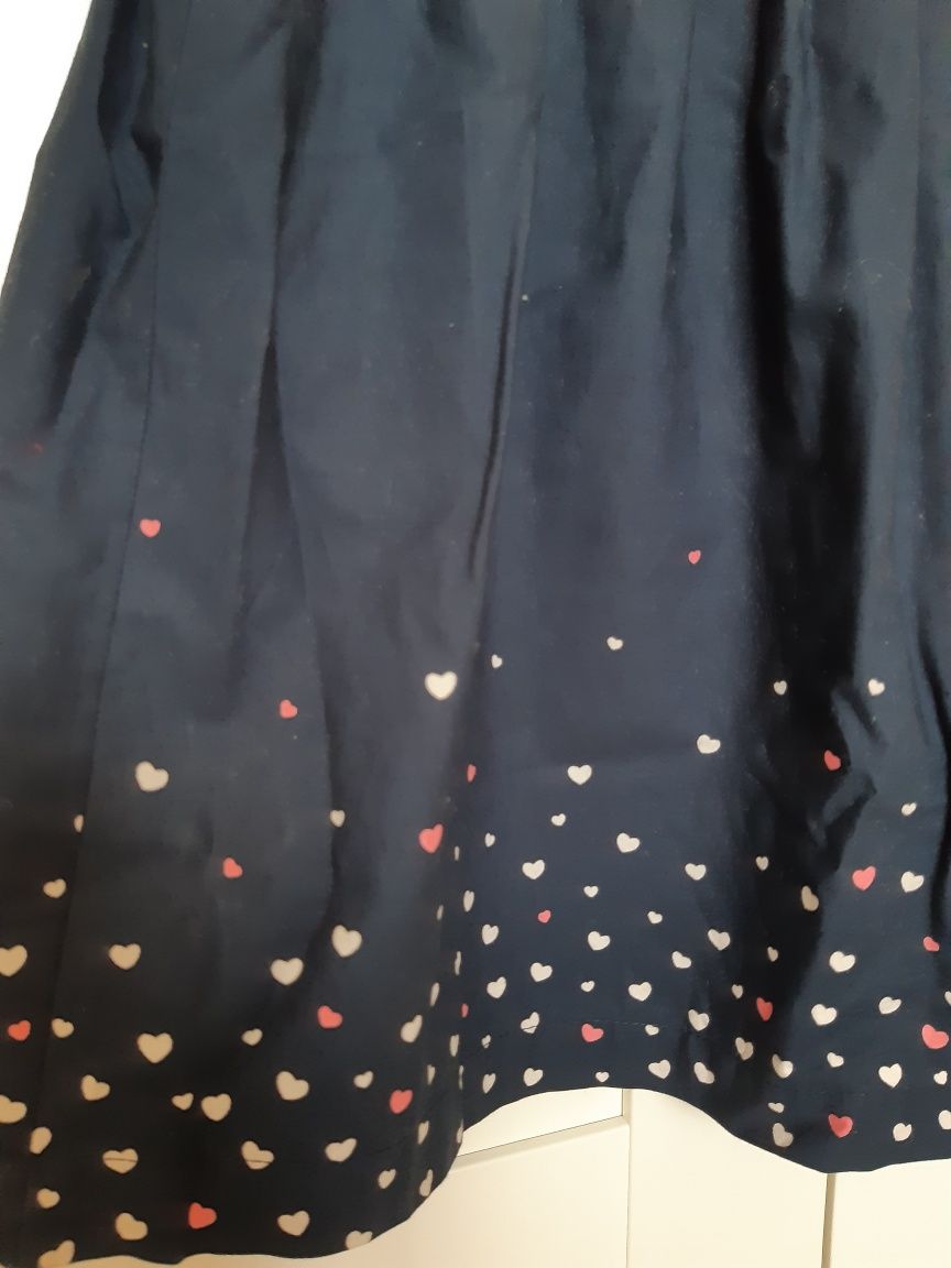 Śliczna, elegancka sukienka na 23 msce