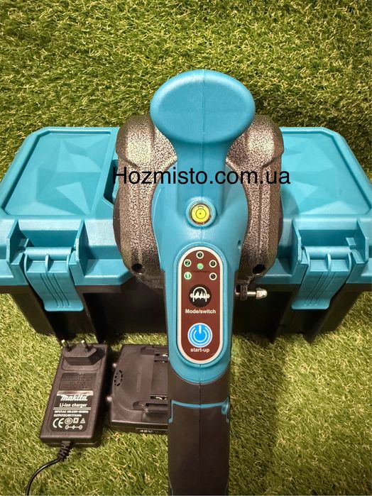 Вибрационная присоска для плитки 120 кг, аккумуляторная Makita TRU2500