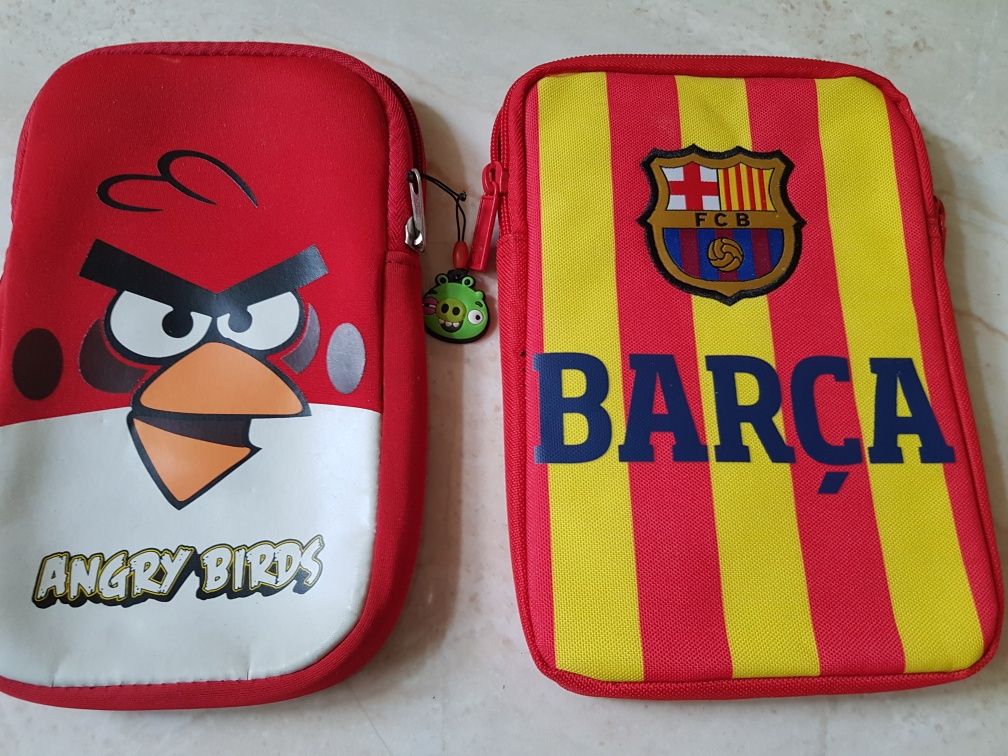Etui na tablet 2 szt Barcelona Angry Birds