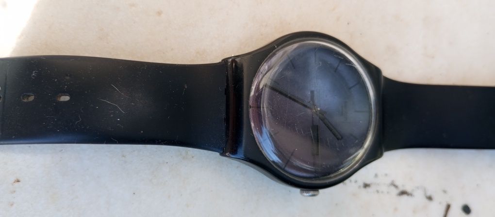 Relógio SWATCH black rebel