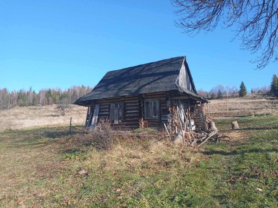 Продаж  старого будинка