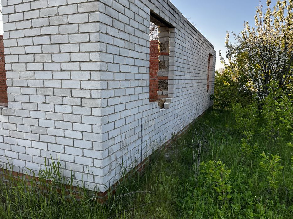 Незавершене будівництво