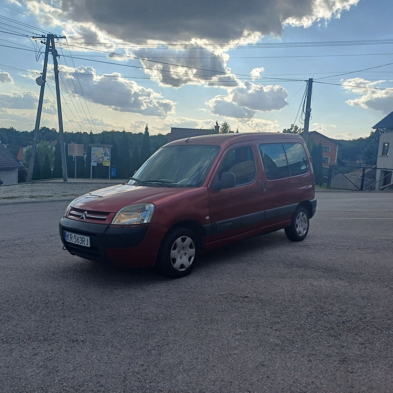 Citroen. Berlingo 1.9d 2 wlasc  partner kangoo
